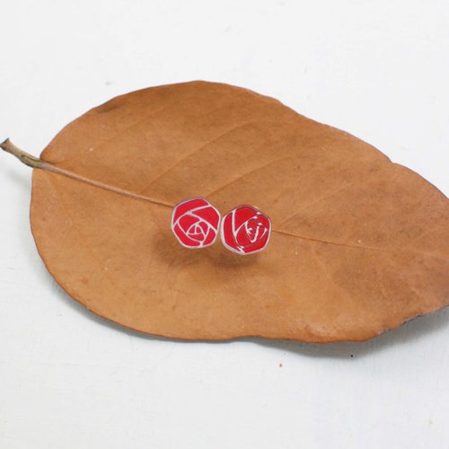 Temperament/Silver Rose/Anti-allergic Steel Needle