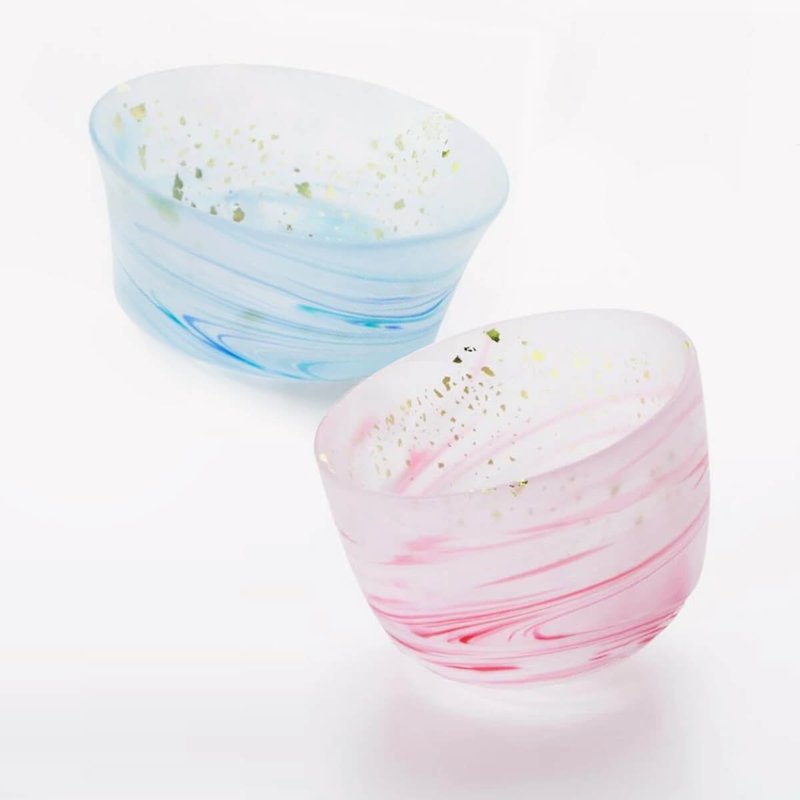 (一對價)【日本津輕-好運平安金箔杯】兔&波手作不倒翁對杯 - 酒杯/酒器 - 玻璃 粉紅色