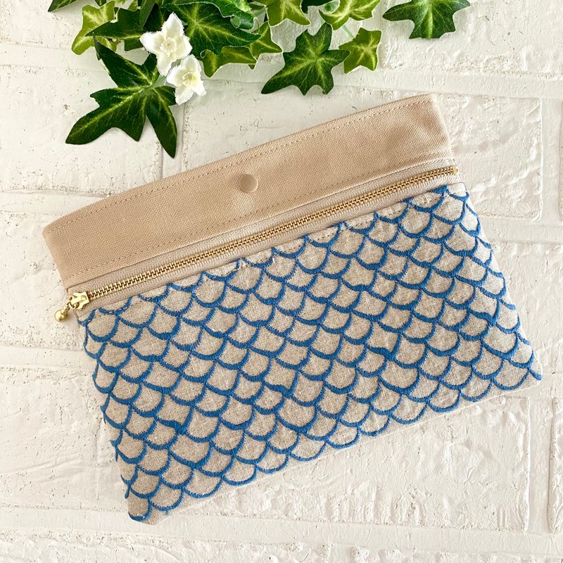 ミナペルホネン 通帳ポーチ minaperhonen - 化妝包/收納袋 - 棉.麻