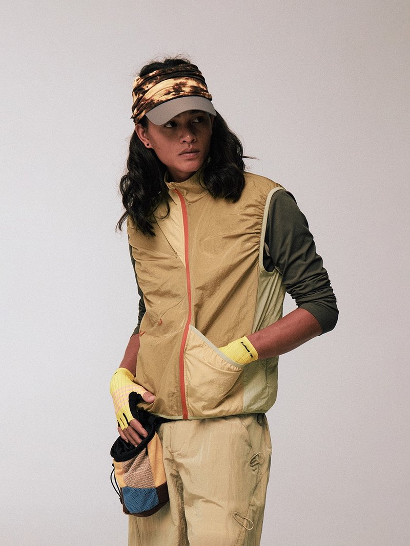 日系復古 / 戶外夾棉保暖背心 / 拼接撞色 - 背心/無袖上衣 - 其他材質 多色