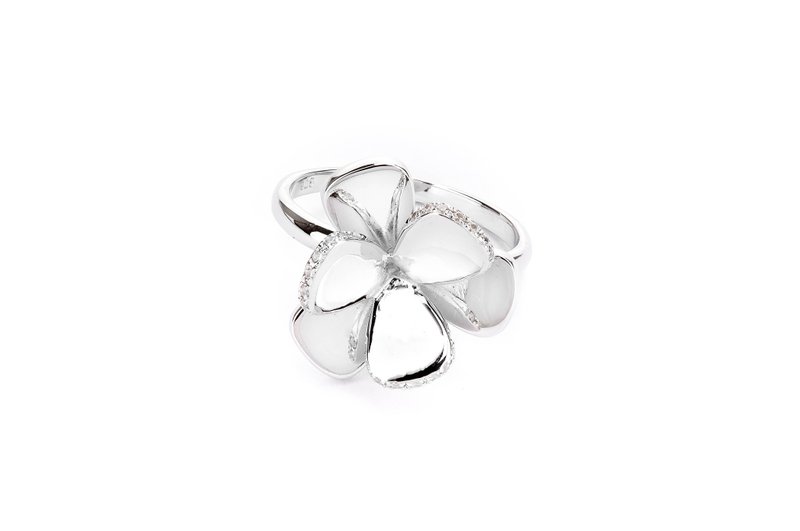 Pavé Duet Clover Ring - White Gold