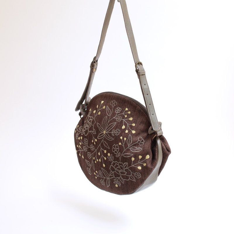 かすみ草刺繍・ショルダーバッグ - 側背包/斜背包 - 真皮 咖啡色