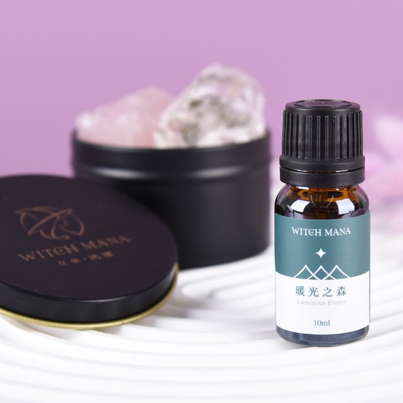 女巫瑪娜 香氛油 暖光之森 - 松針琥珀 森林系療癒 × 木質草 - 香氛/精油/擴香 - 精油 藍色