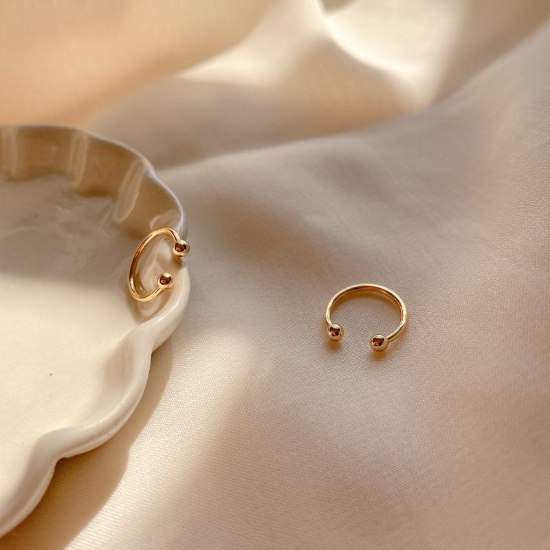 黃銅電鍍14K金素面 耳骨夾(可買單支) - 耳環/耳夾/耳骨夾 - 銅/黃銅 金色