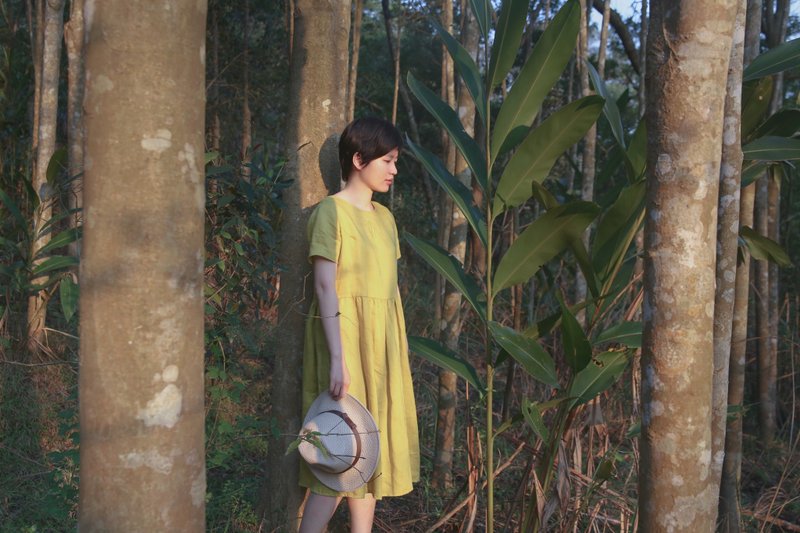 /水波//草綠天然苧麻長洋 - 洋裝/連身裙 - 棉.麻