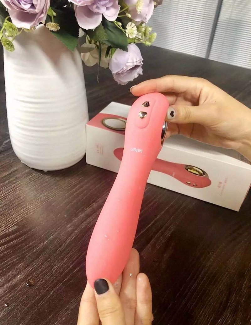 香港LETEN 仙女圈 10段變頻 智能加溫 按摩棒 芭蕾/恰恰/小白兔 - 情趣用品 - 其他材質 多色