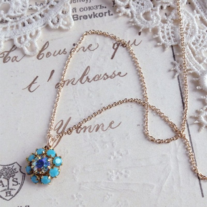14 kgf vintage Swarovski small turquoise necklace 173
