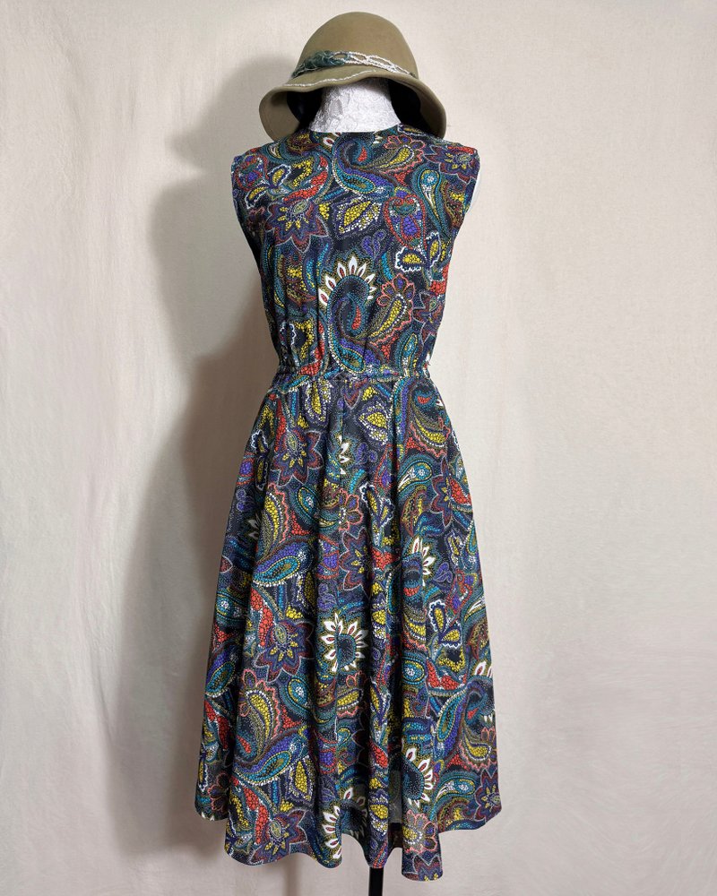 圖騰多彩無袖古著洋裝/ 國外帶回 VINTAGE - 洋裝/連身裙 - 聚酯纖維 多色