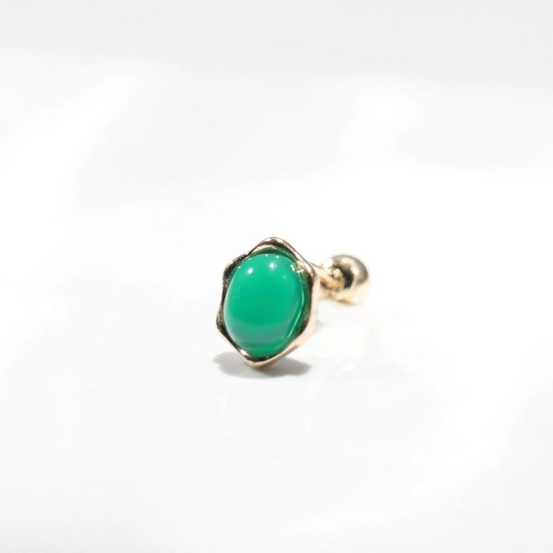 14K Green Onyx Piercing 綠瑪瑙鎖珠耳環(單個)耳骨 耳窩 不退色 - 耳環/耳夾/耳骨夾 - 貴金屬 金色