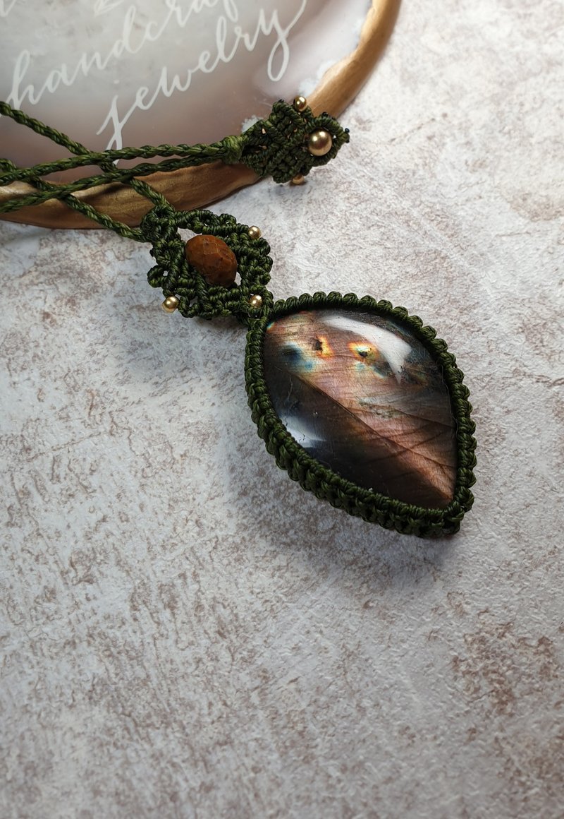L77回憶。拉長石南美蠟線編織項鍊 - 項鍊 - 其他材質 綠色