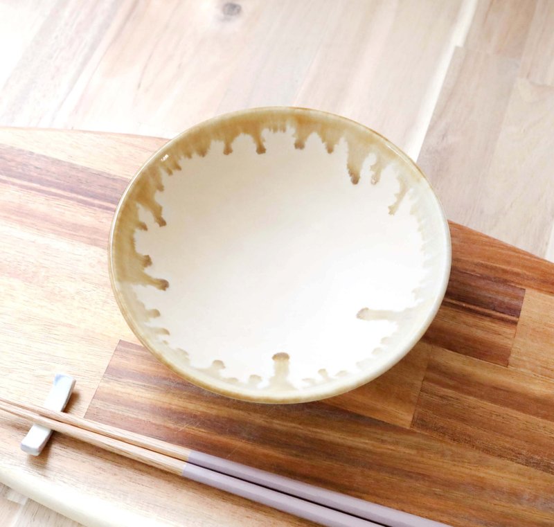 生成マット釉の平鉢 縁飴 - 碗 - 陶 卡其色