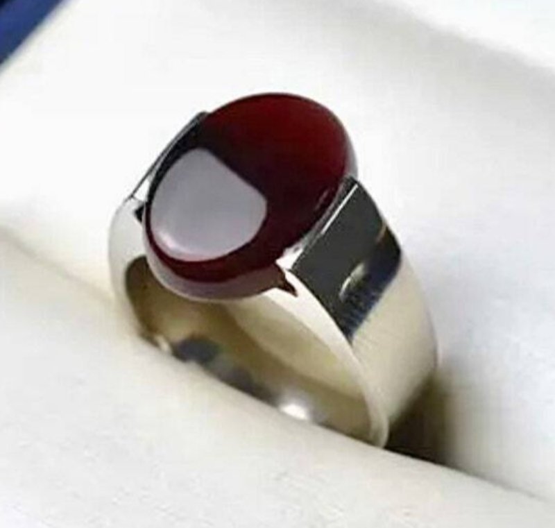 Yemeni Aqeeq Ring For Men & Women With Sterling Silver 925, Natural Dark Brown - 戒指 - 寶石 紅色