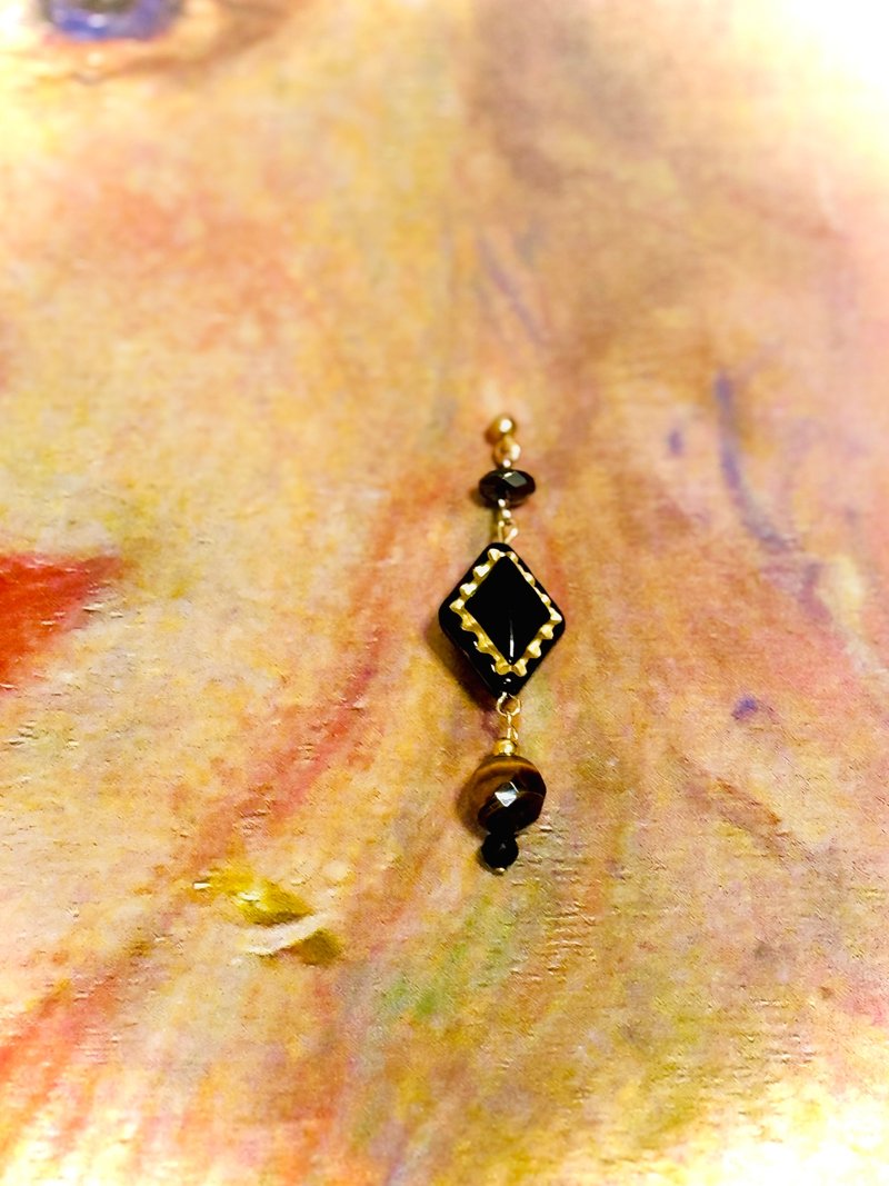 水晶系列 - 復古黑色系垂墜耳環 - 耳環/耳夾/耳骨夾 - 水晶 黑色