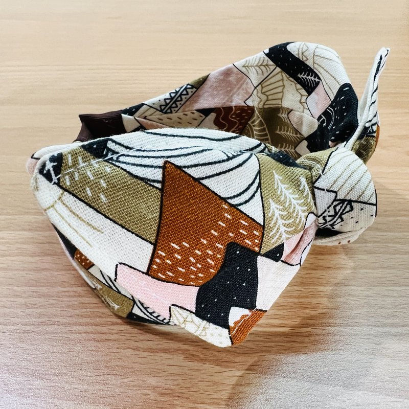 MOYA 寬版手工髮箍 鉛筆山 - 髮夾/髮圈 - 棉.麻 藍色