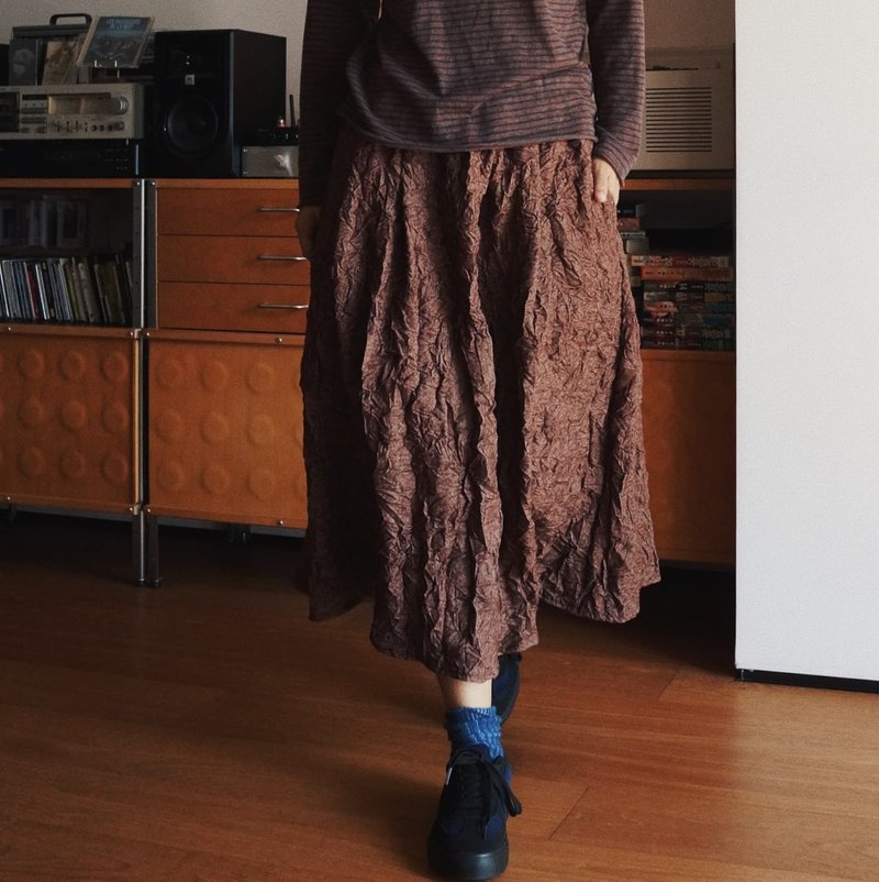 栗色 秋冬鬆緊腰休閒 口袋款復古半身裙 肌理褶皺羊毛長裙子 - 裙子/長裙 - 羊毛 咖啡色