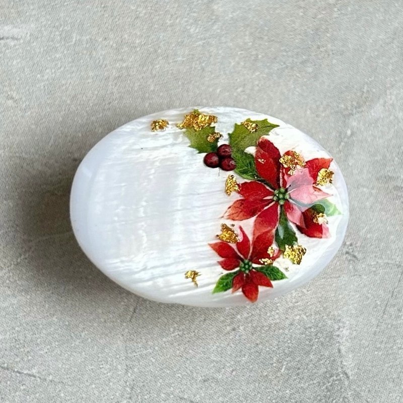 帯留め 和装小物 淡水シェルとポインセチアの帯留め ポニーフック ブローチ 18k - 胸針 - 寶石 白色