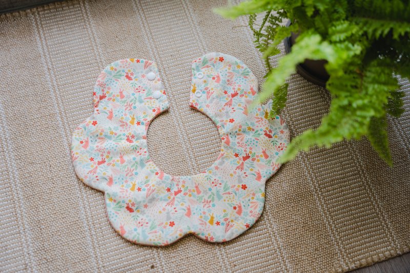 彩虹兔兔 寶寶圍兜兜 花兜 - 圍兜/口水巾 - 棉.麻 紅色