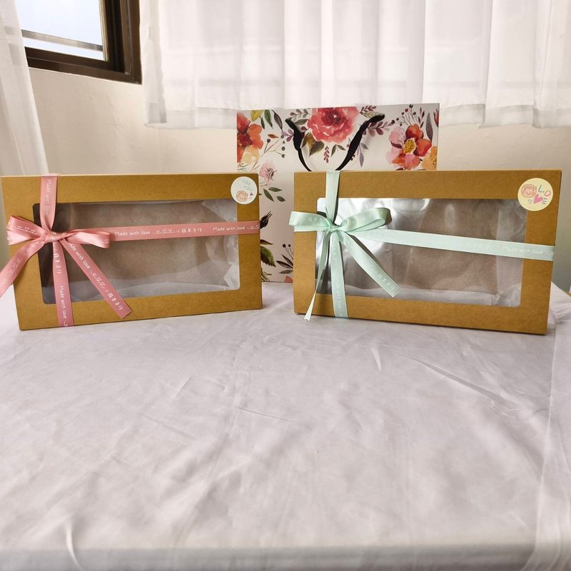 Aunty Apple 新生兒手作禮盒系列  純棉紗布三件組 多款可選 - 彌月禮盒 - 其他材質 多色