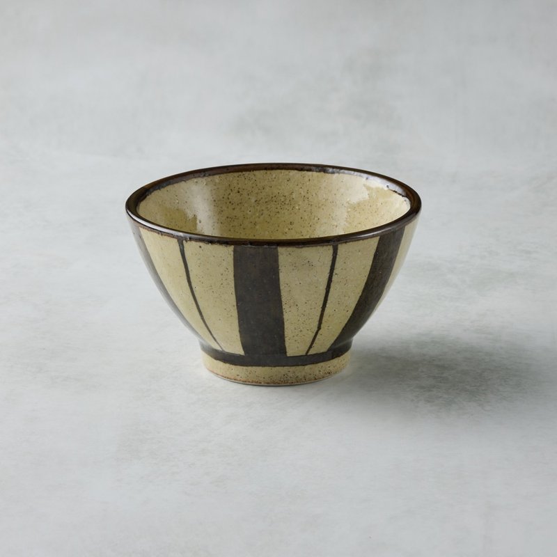 日本美濃燒 - 和風十草飯碗 (11cm) - 碗 - 瓷 卡其色
