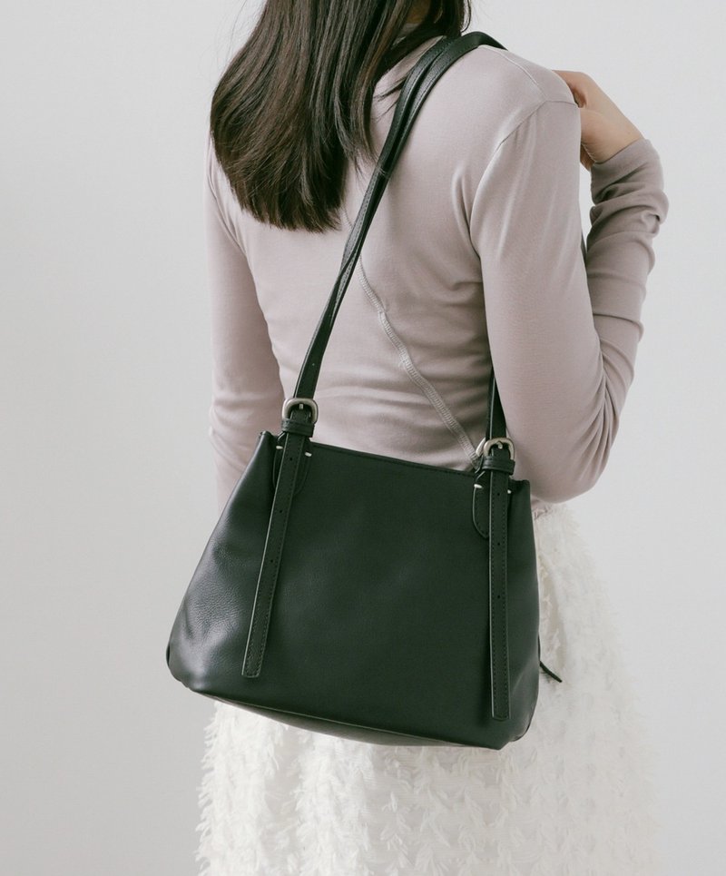 Supportingrole簡約廓形百搭輕量兩用真皮手提肩背腋下托特包 黑 - 手提包/手提袋 - 真皮 黑色