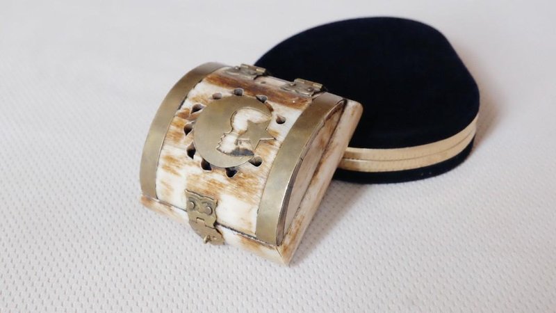 法國復古星星月亮首飾盒 - 擺飾/家飾品 - 玉石 金色