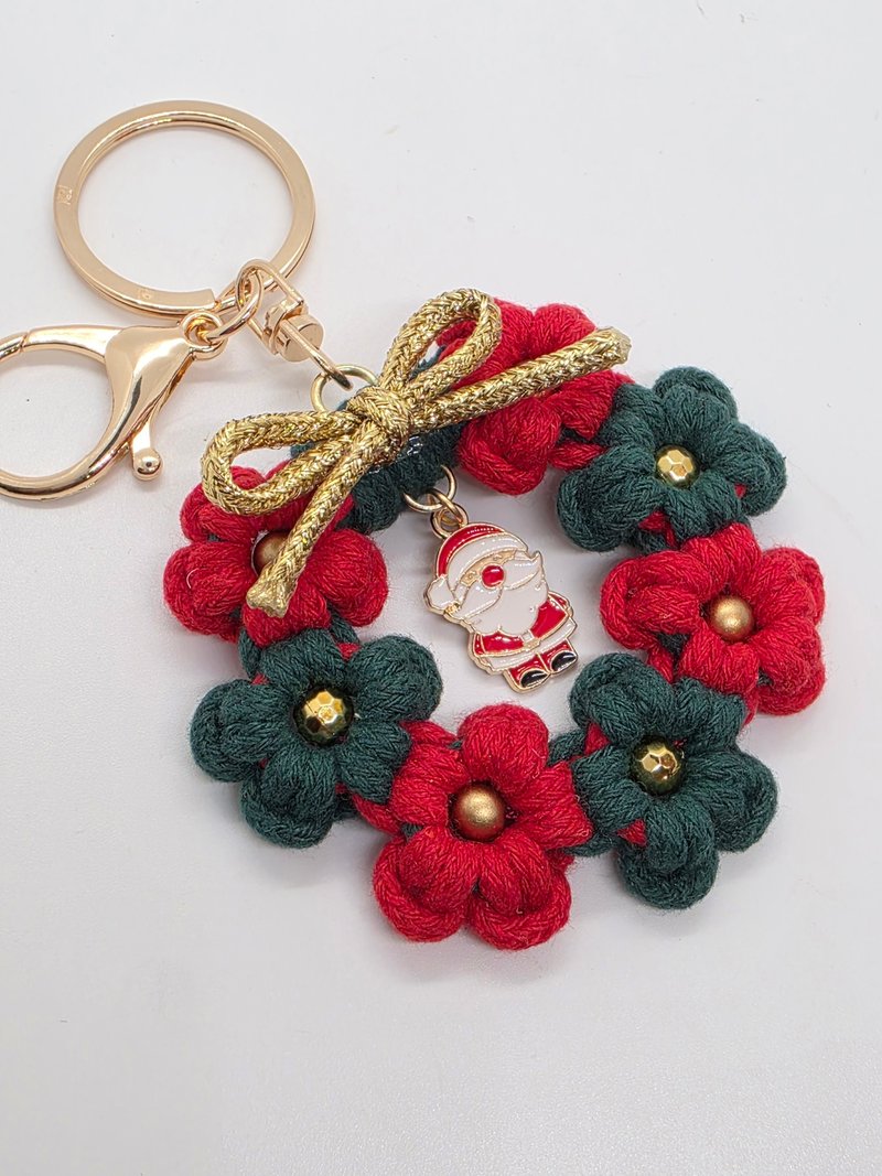 F.S.H 聖誕款設計。復古紅綠色。編織款掌心迷你花環。吊飾鑰匙圈 - 吊飾/掛飾 - 棉.麻 紅色