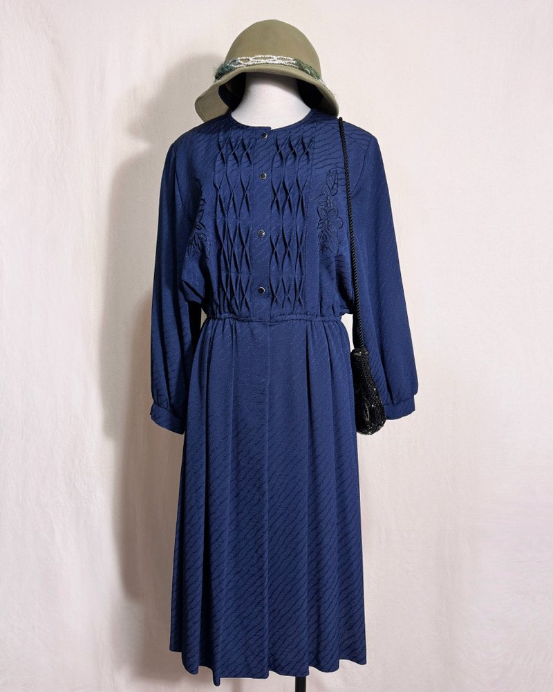 刺繡細膩抓褶長袖古著洋裝/ 國外帶回 VINTAGE - 洋裝/連身裙 - 聚酯纖維 藍色