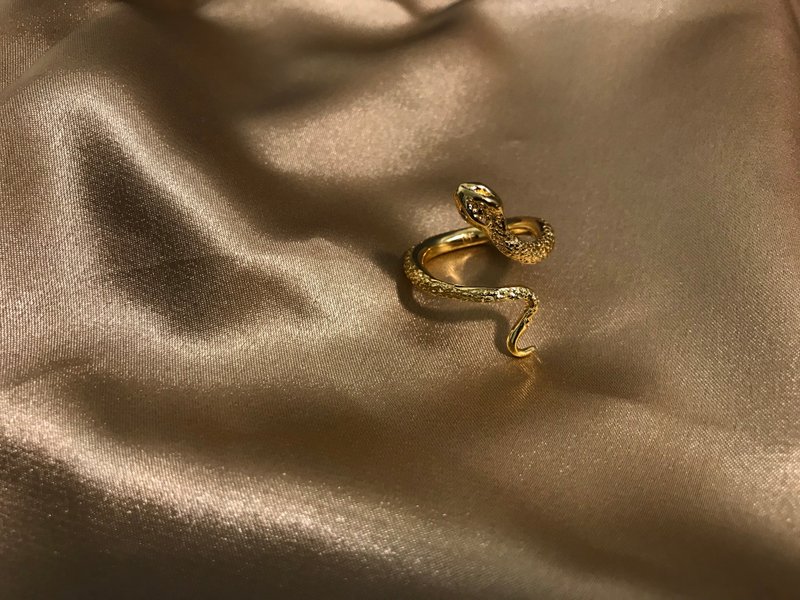 18k黃金 蛇型纏繞戒 - 戒指 - 24k 金 金色