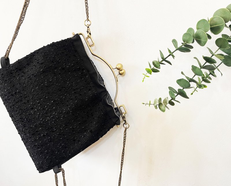 織線圓球 山形線條口金 後背包 手提口金 肩背包 側背包 隨身 - 後背包/背包/書包 - 棉.麻 黑色