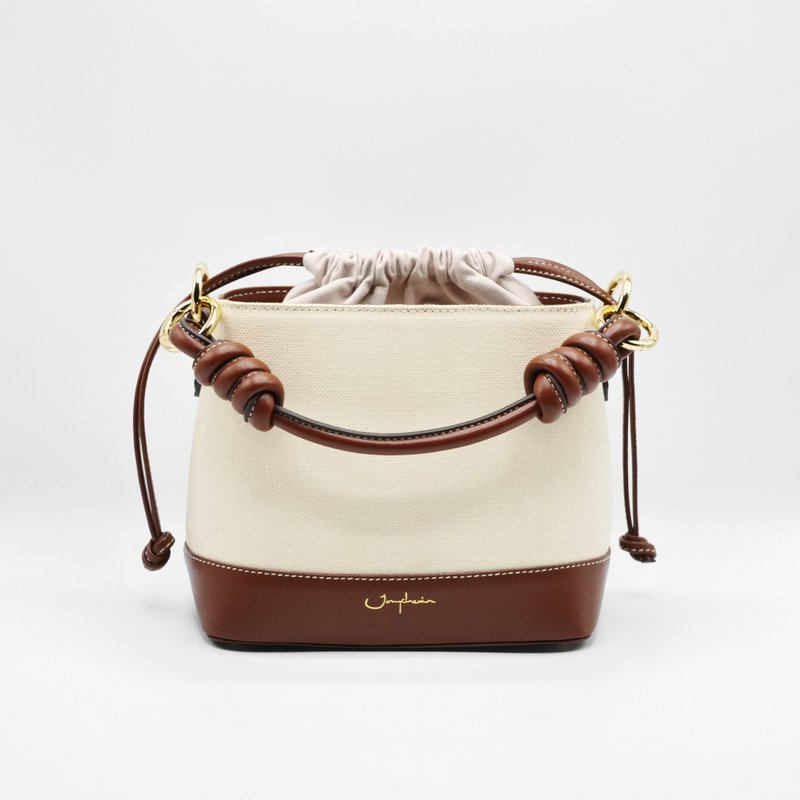【ALMOSTPERFECT】 瑕疵銷售 - Fuji Bag in Canvas Espresso - 束口袋/束口背包/水桶包 - 真皮 咖啡色