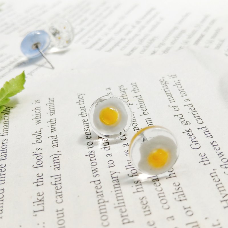 小清新荷包蛋 透明玻璃 不鏽鋼針耳針  │ 可改夾式耳環 - 耳環/耳夾/耳骨夾 - 玻璃 黃色
