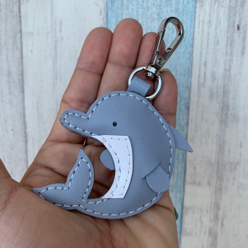 Healing small thing gray dolphin hand-stitched leather keychain small size