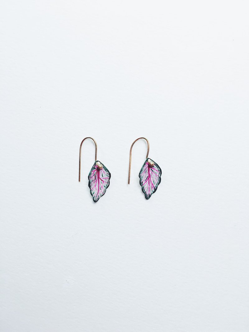 Hand-painted earrings-leaves