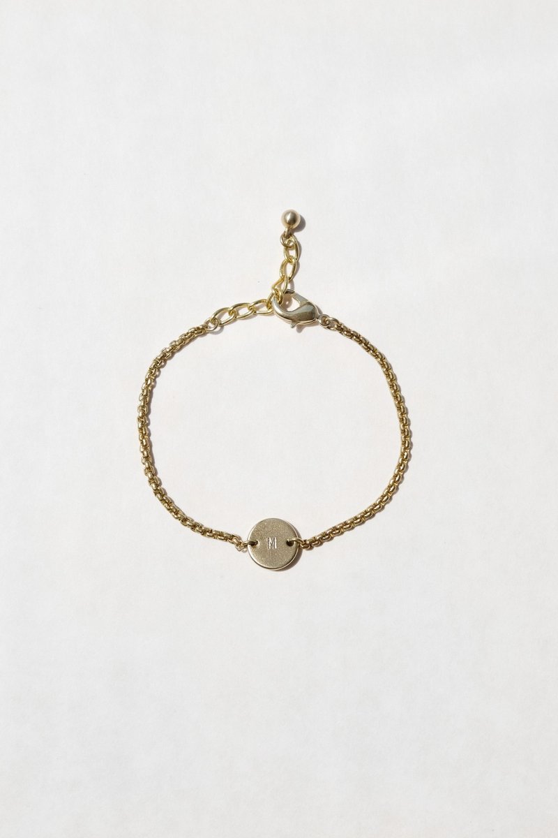 Customized Brass Alphabet Bracelet 客製化黃銅字母手鍊 - 手鍊/手環 - 銅/黃銅 金色