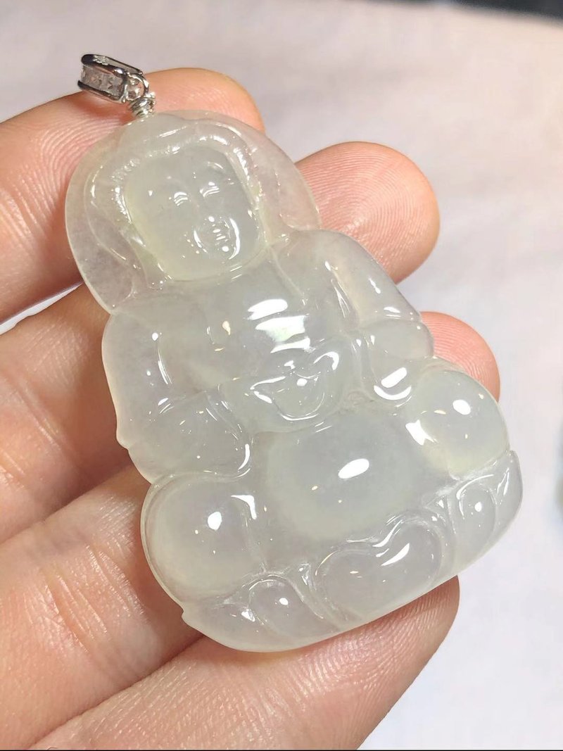 多寶晶石/天然翡翠A貨/翡翠觀音/冰觀音/正裝觀音/冰種/大觀音牌 - 項鍊 - 玉石 透明