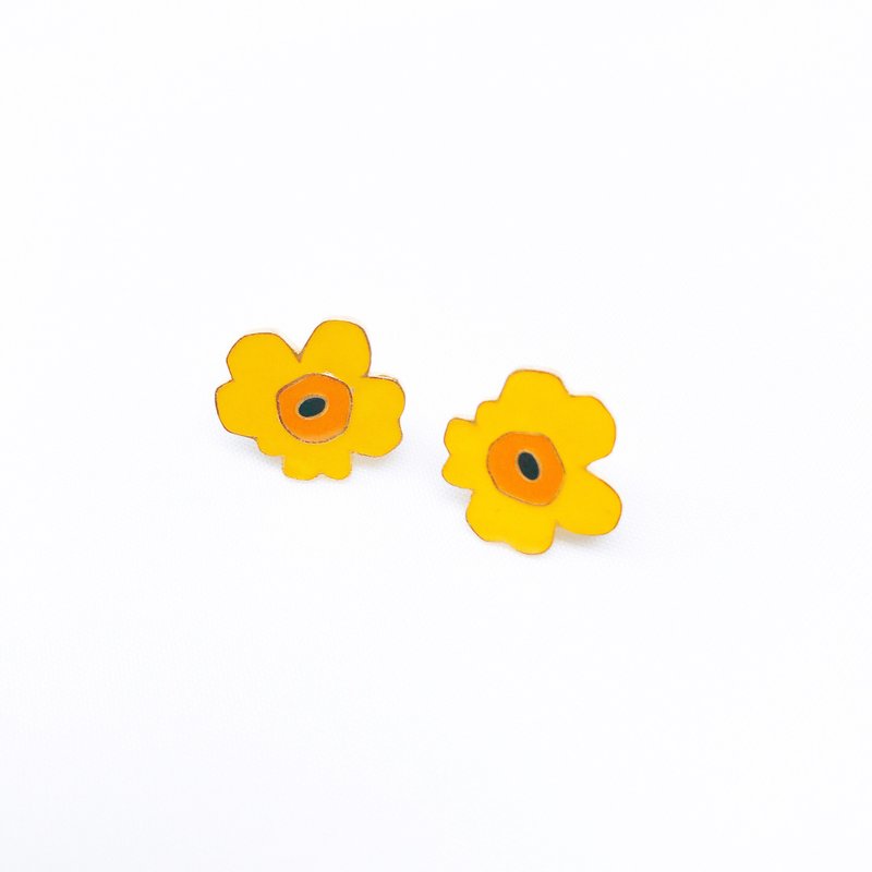 Poppy hand made earrings