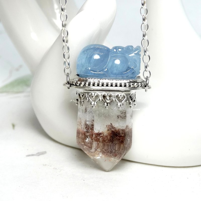 墜子 項鍊 海藍寶 貔貅 白水晶柱 內含紅棕色礦物 紅幽靈 925銀飾 - 項鍊 - 寶石