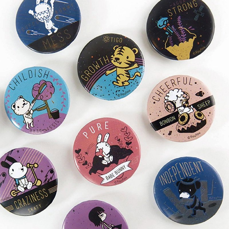 Foufou Island Cosmic Small Badge - Cosmic Bonnie