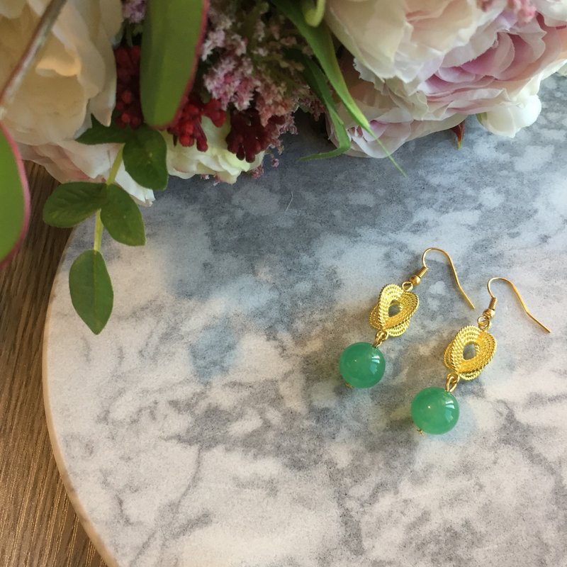 Gold-Tone Ropetwist Earrings with Green Aventurine drop