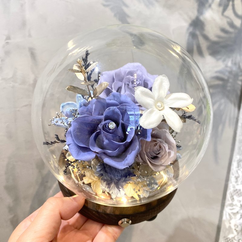 莫蘭迪藍 水晶球小夜燈 永生花 送禮 客製色系 - 乾燥花/永生花 - 植物.花 藍色