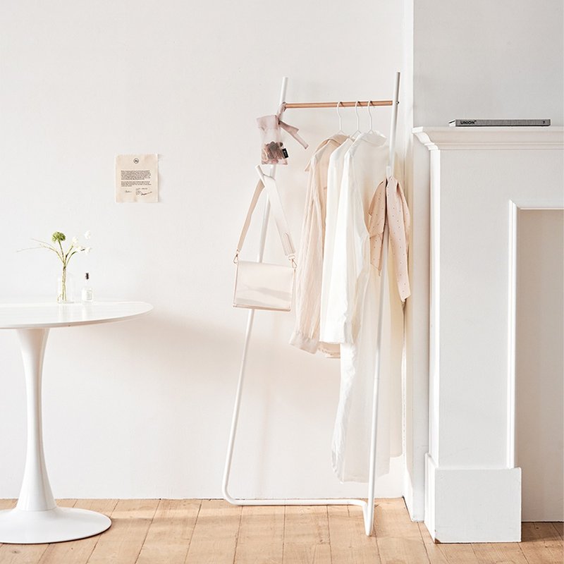 【雙11下殺優惠】曼達爾角落掛衣架 居家必備 衣帽架 吊衣架 - 衣架/衣帽架/掛勾 - 其他金屬 白色