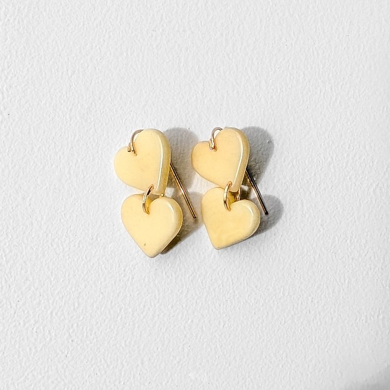 【Pinkoi線下活動預購商品】14kgf奶油黃的象牙椰子種耳環耳針/夾 - 耳環/耳夾/耳骨夾 - 木頭 黃色