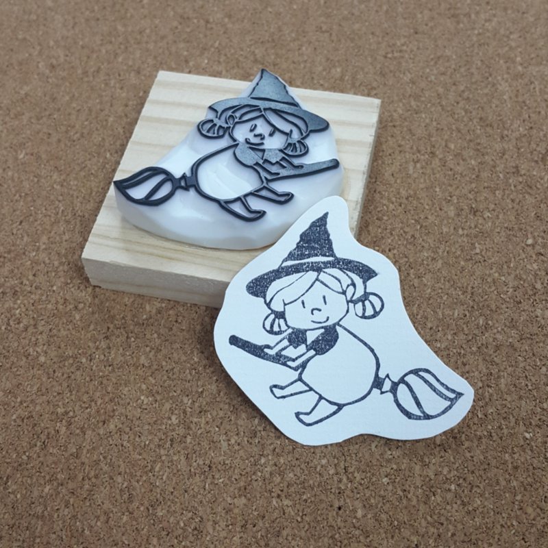 Halloween Seal ** Little Witch D