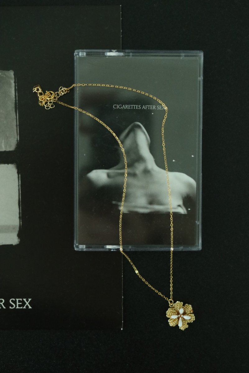 星語雛菊項鍊\美國GF鏈 金鏈 禮物 聖誕節 花飾品 可愛 - 項鍊 - 其他材質 金色