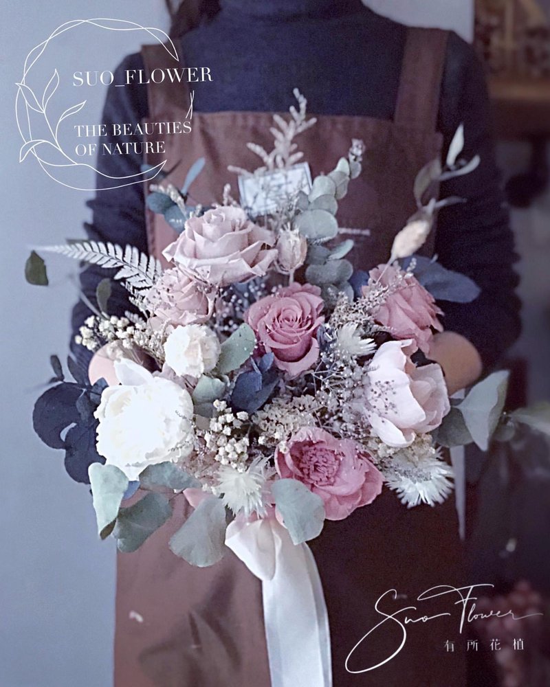 不凋花捧花/告白花束/求婚花束/生日禮物/拍攝道具 - 乾燥花/永生花 - 其他材質