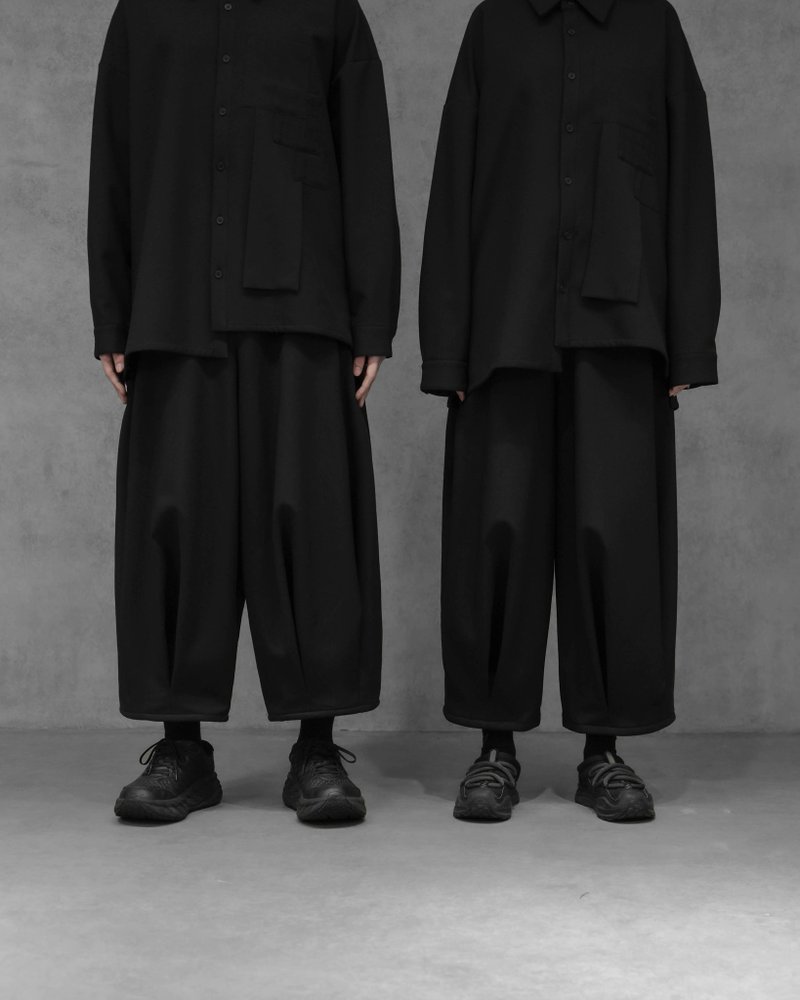MUKK DESIGN 內磨毛花苞褲 - 中性長褲/短褲 - 聚酯纖維 黑色