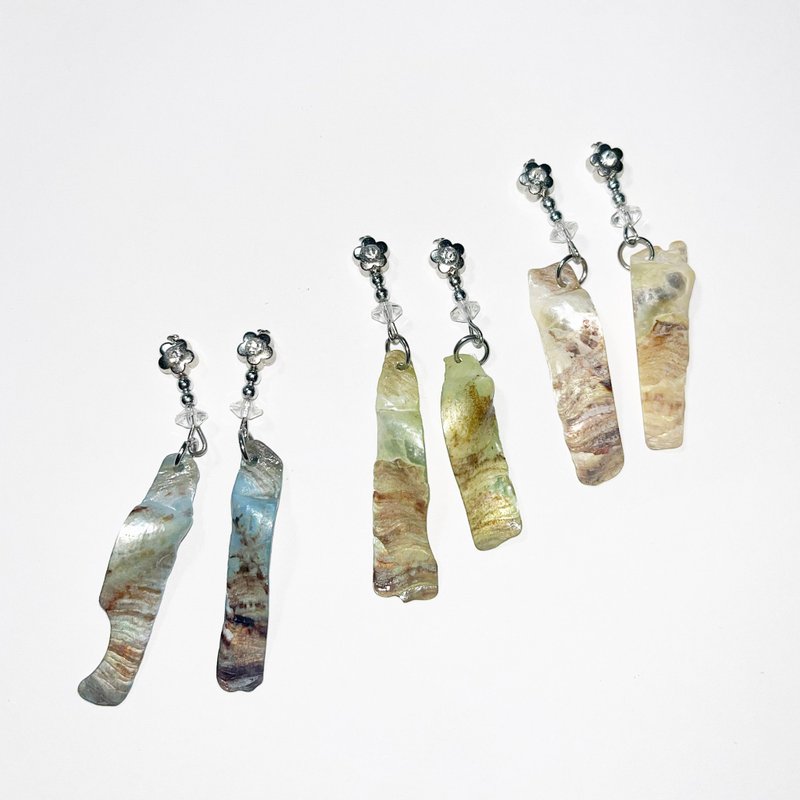 小花貝殼片 _ 耳環 (3色) - 耳環/耳夾/耳骨夾 - 貝殼 銀色