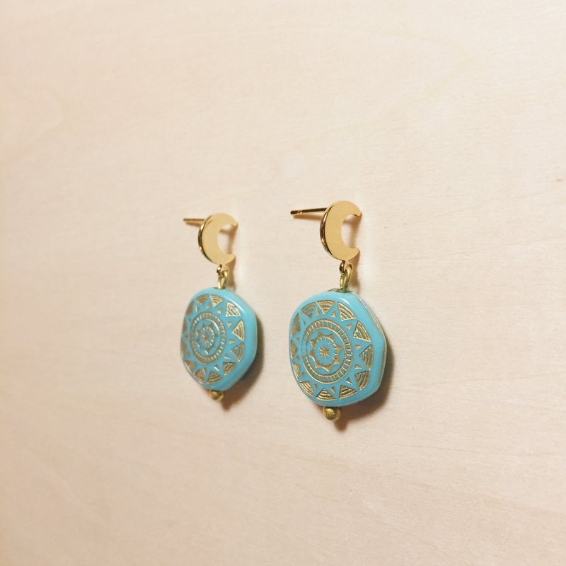 Vintage Moon Turkey Blue Star Fence Earrings