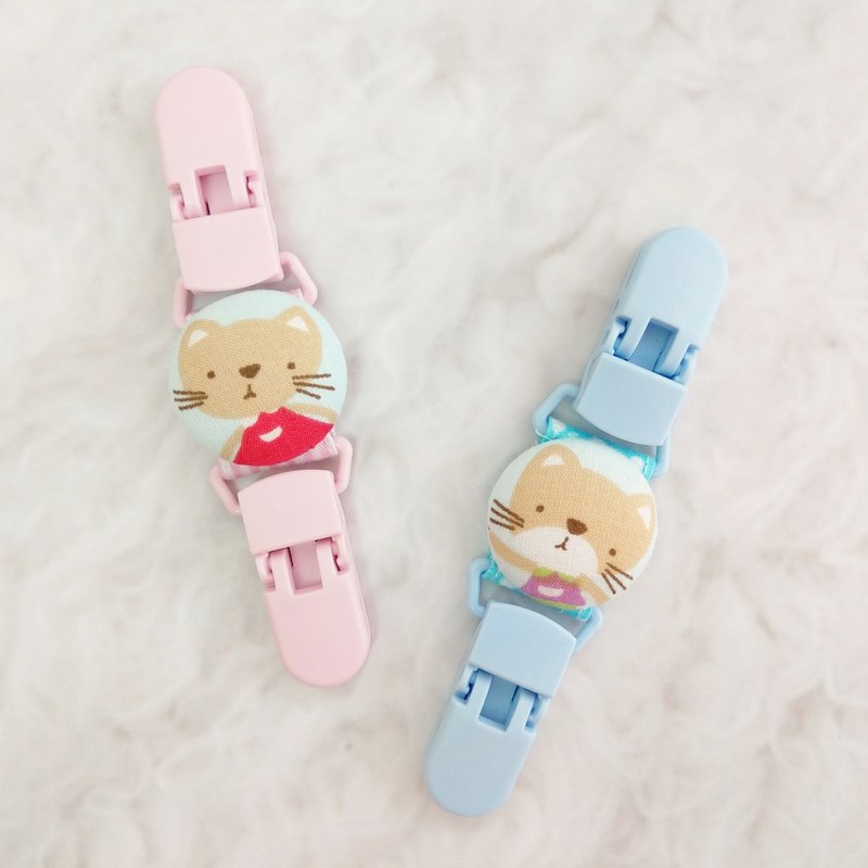 Playful Cat-2 colors are available. Handkerchief holder