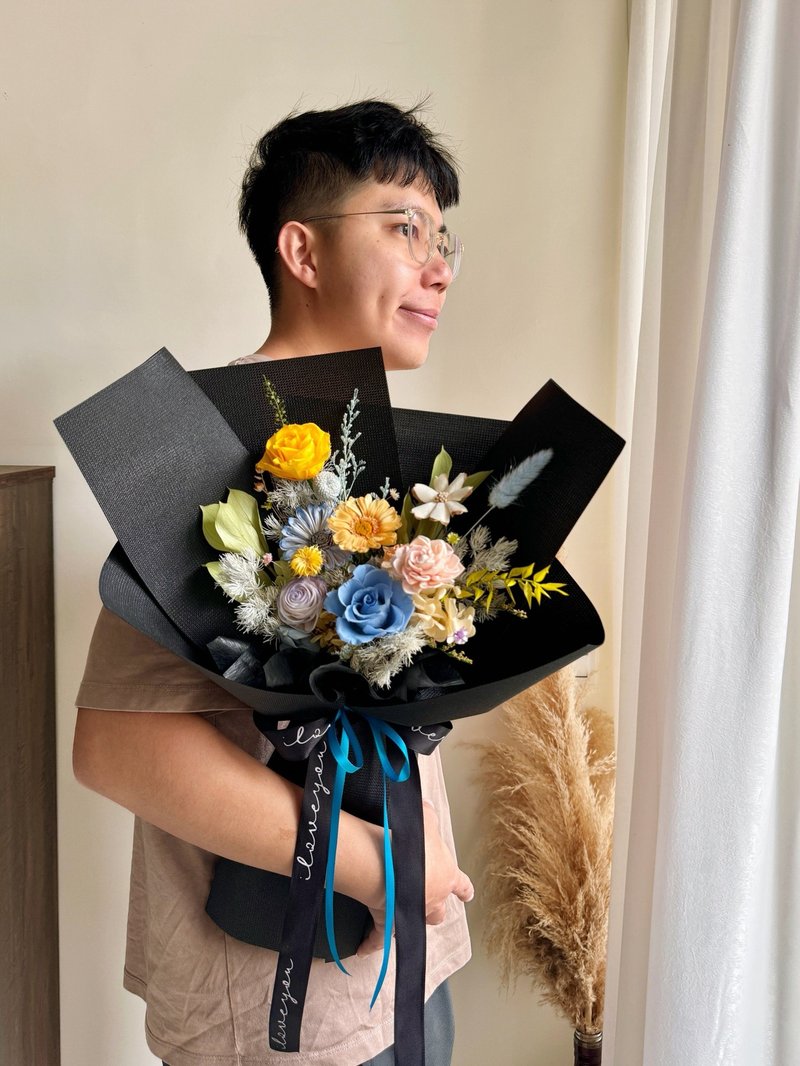 愛麗絲 永生花束 情人節花束 畢業花束 - 乾燥花/永生花 - 植物.花 多色